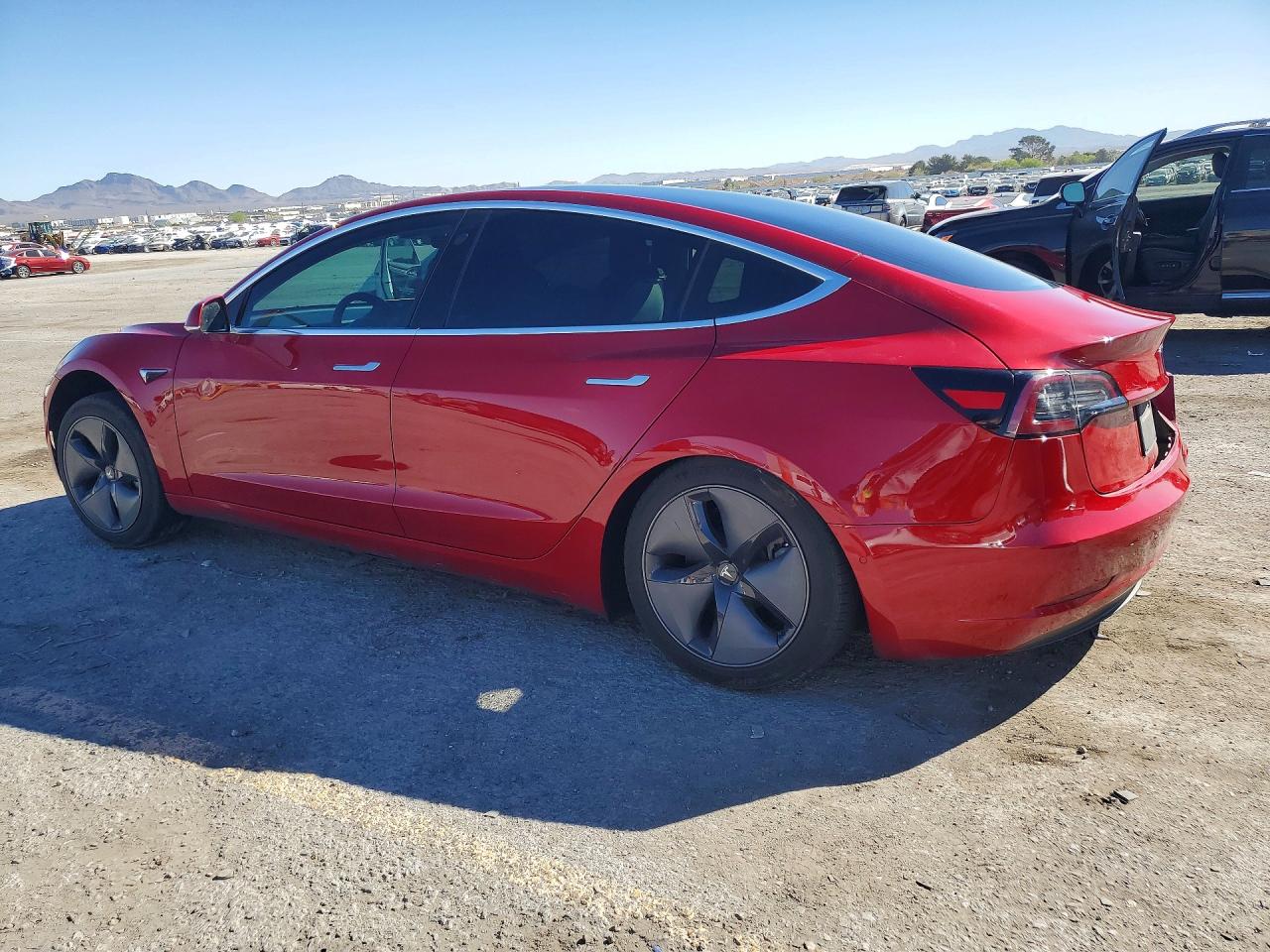 2020 TESLA MODEL 3 photo 2