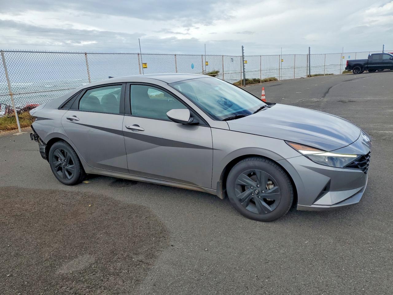 2023 HYUNDAI ELANTRA SEL photo 7