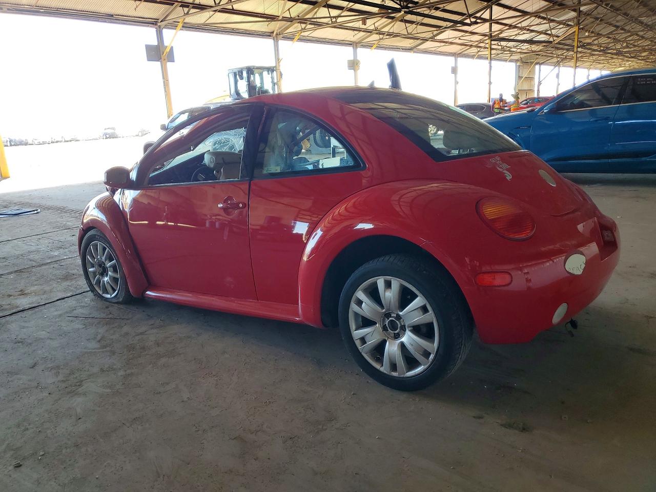 2005 VOLKSWAGEN NEW BEETLE GLS photo 4