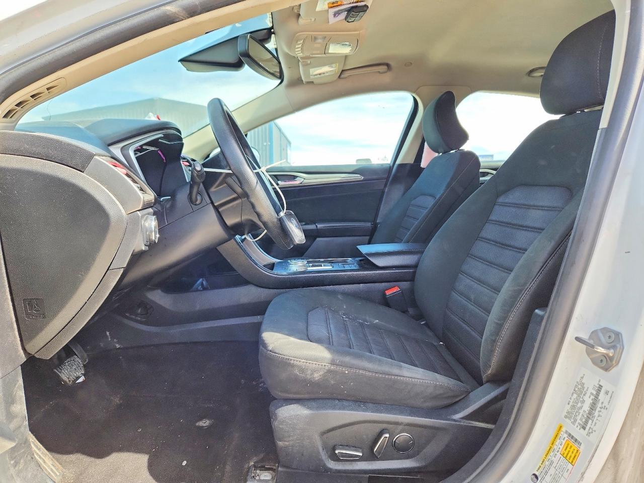 2019 FORD FUSION SE photo 7