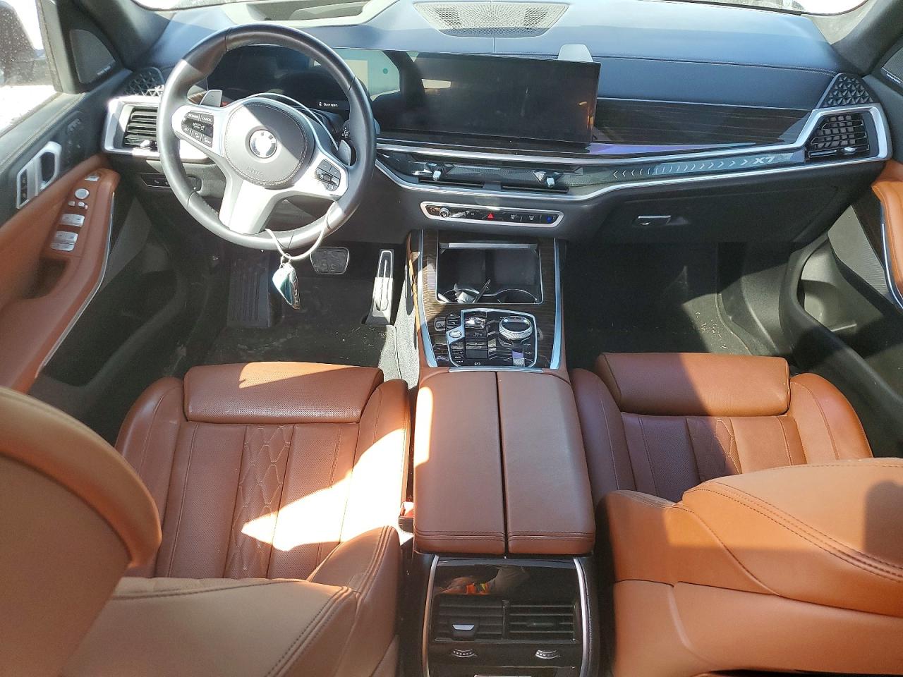 2025 BMW X7 XDRIVE40I photo 22