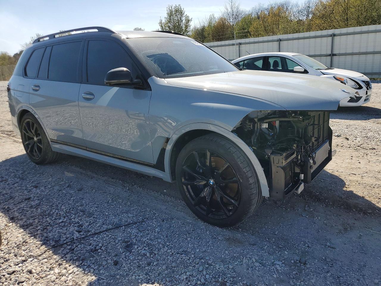 2025 BMW X7 XDRIVE40I photo 10