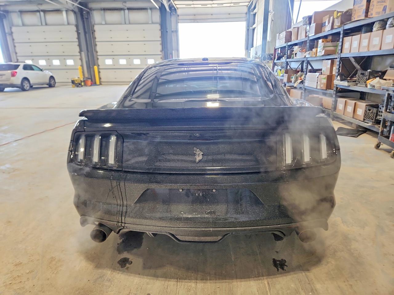 2016 FORD MUSTANG GT photo 16