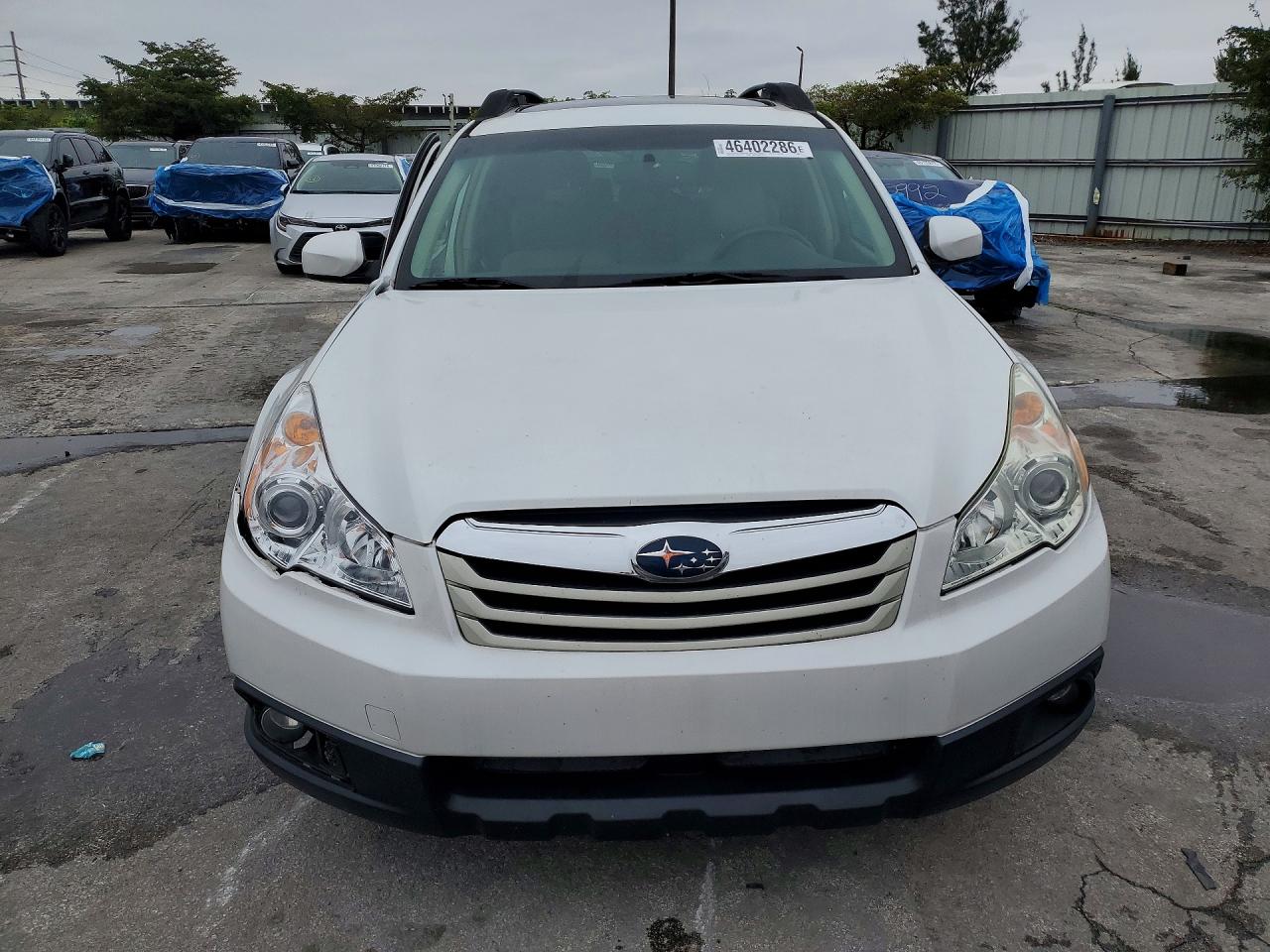 2012 SUBARU OUTBACK photo 9