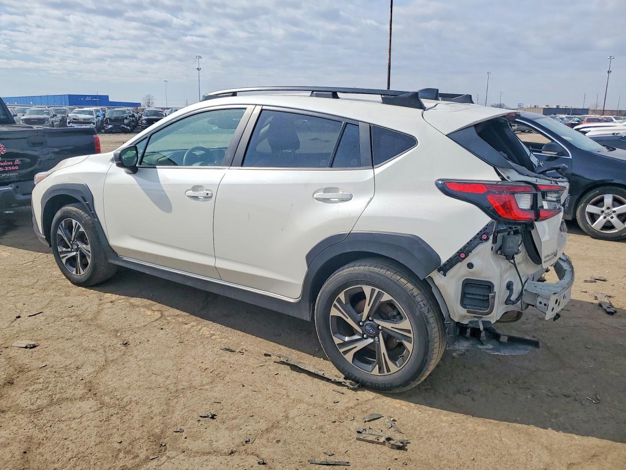 2024 SUBARU CROSSTREK PREMIUM photo 2