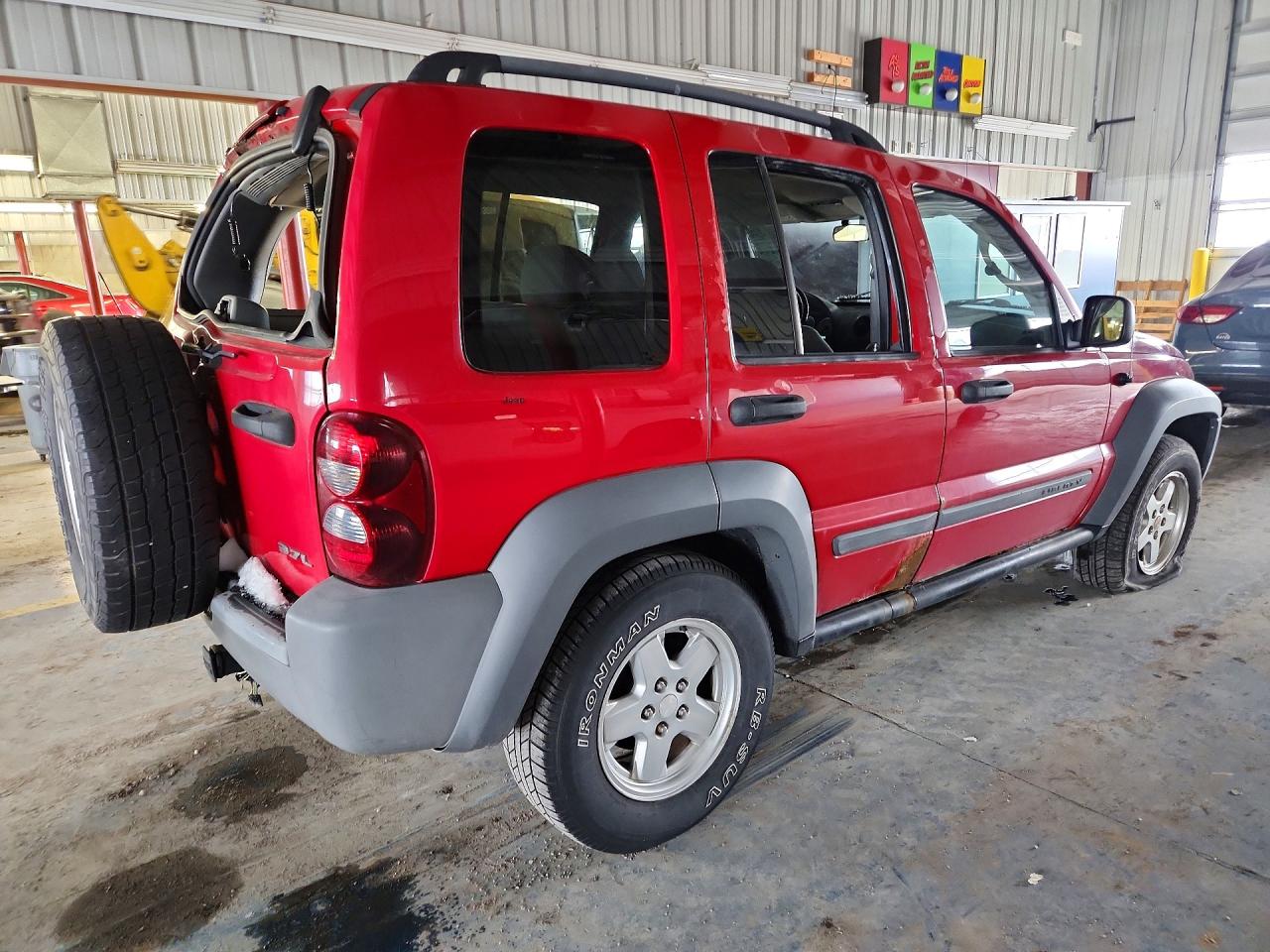 2005 JEEP LIBERTY SPORT photo 5