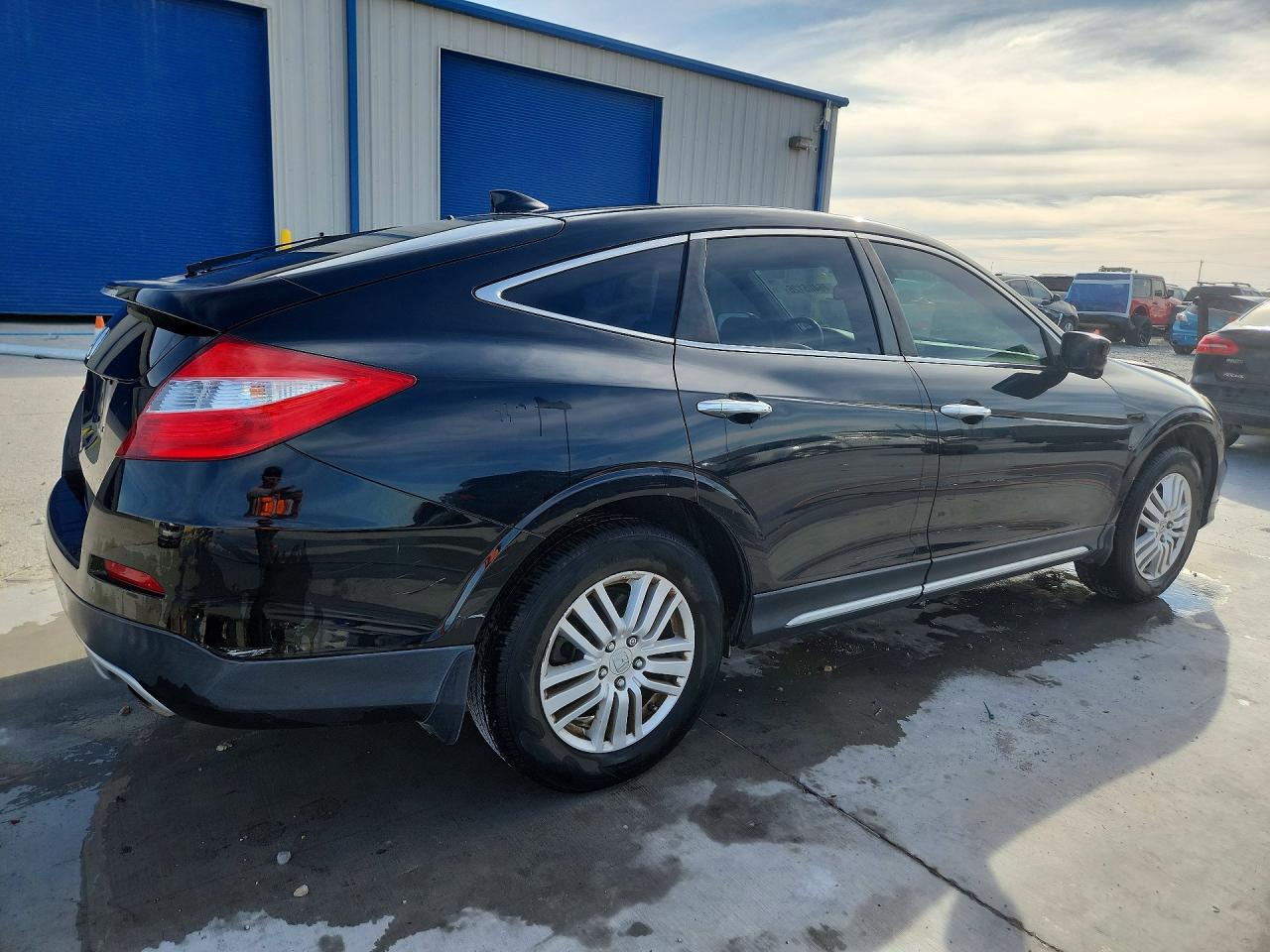 2015 HONDA CROSSTOUR EXL photo 7