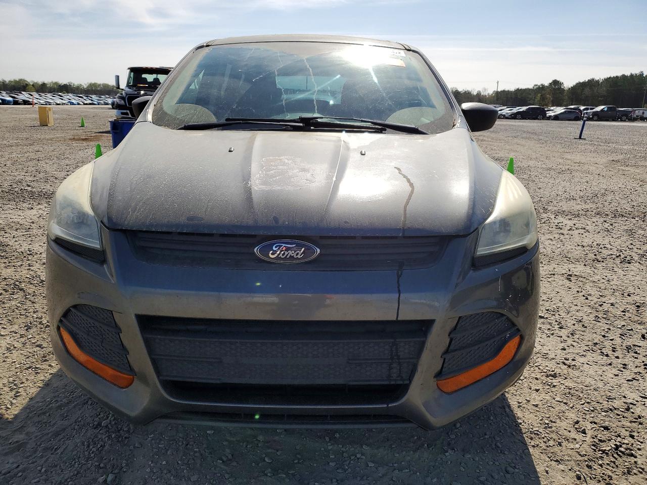 2016 FORD ESCAPE S photo 9