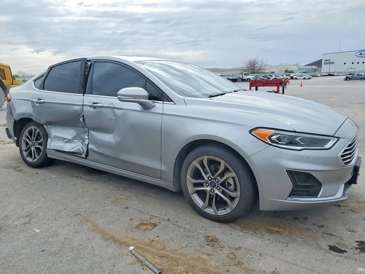 2020 FORD FUSION SEL photo 10