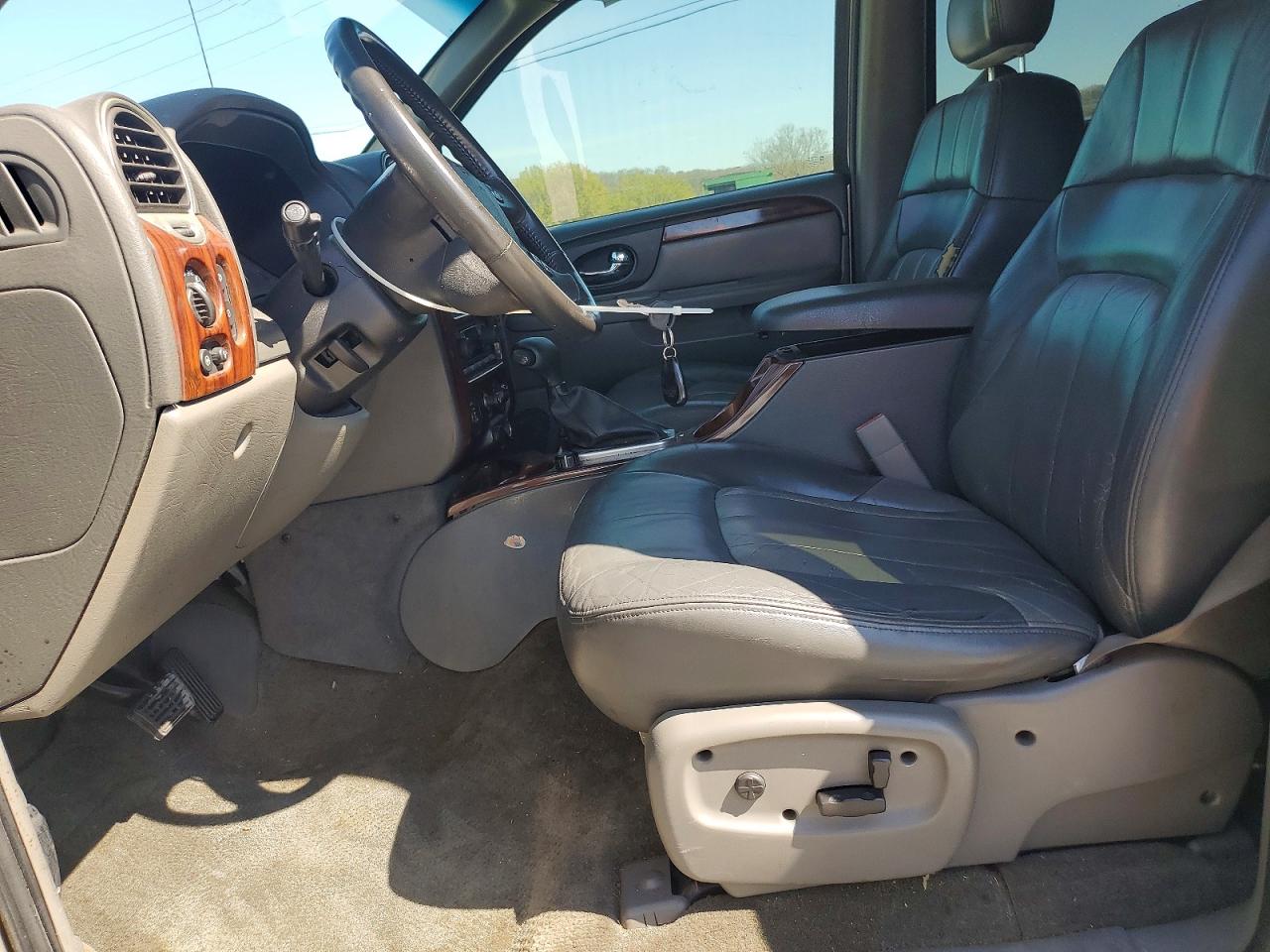 2003 GMC ENVOY XL photo 13