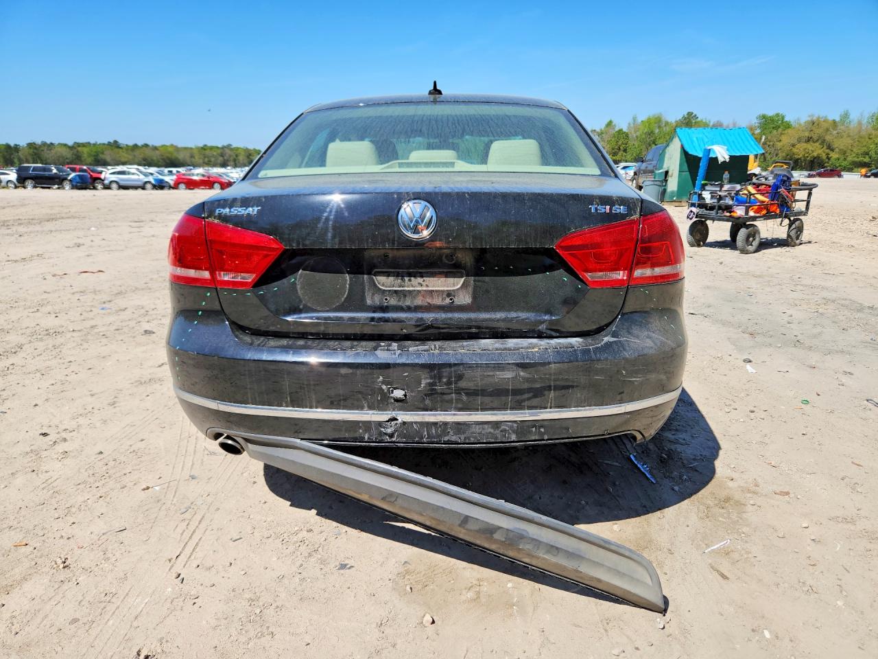 2015 VOLKSWAGEN PASSAT SE photo 6
