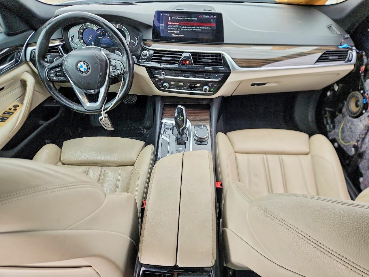 2019 BMW 530 XI photo 15