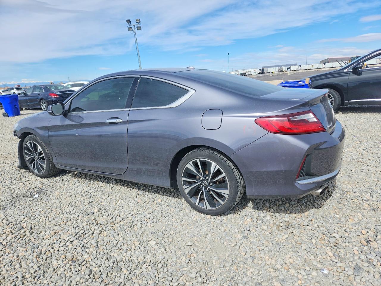 2017 HONDA ACCORD EXL photo 2