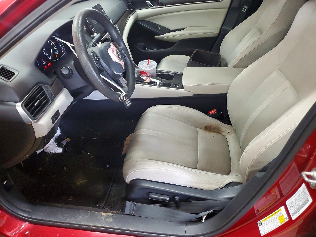 2018 HONDA ACCORD EX photo 7