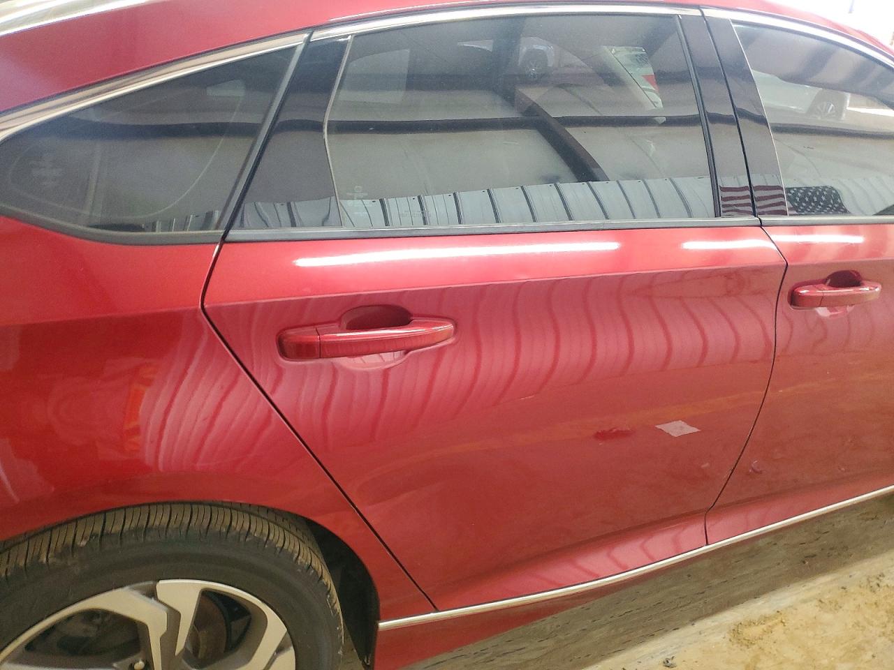 2018 HONDA ACCORD EX photo 10