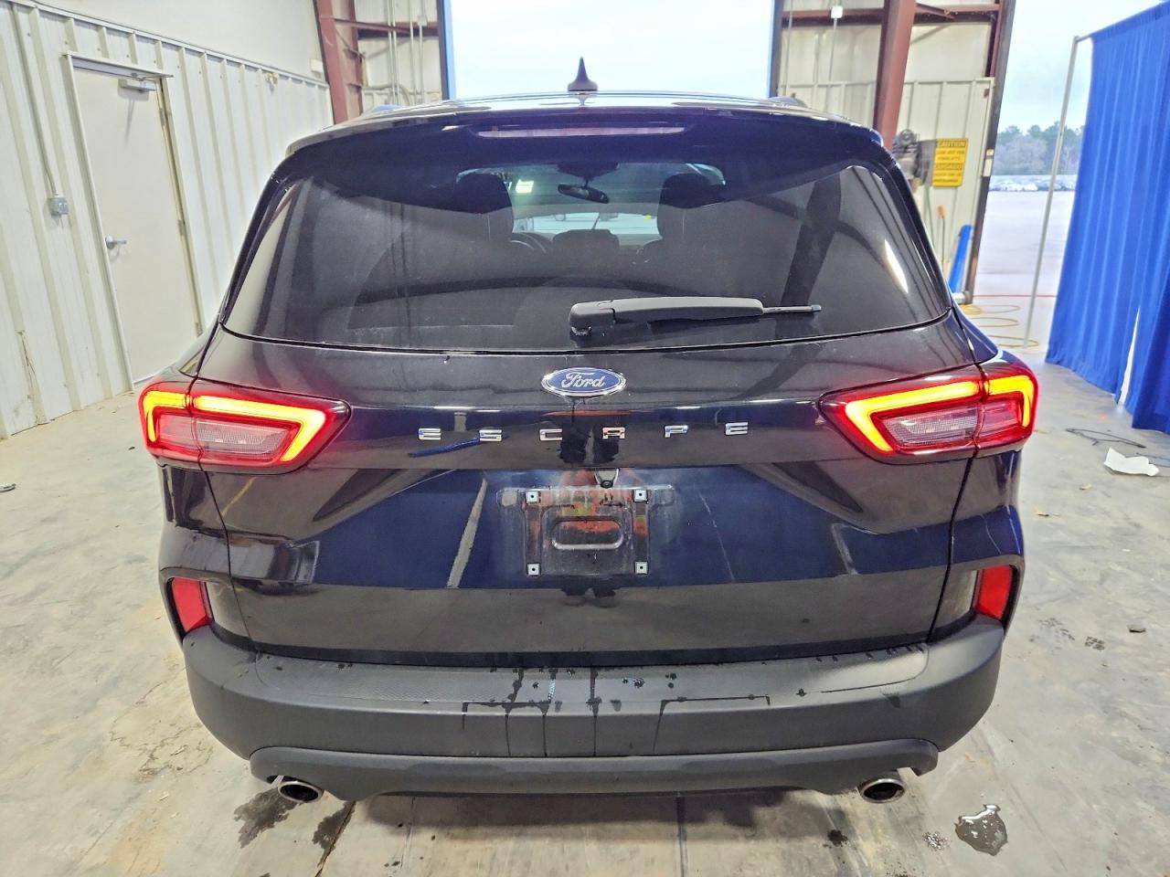 2025 FORD ESCAPE ST LINE photo 11