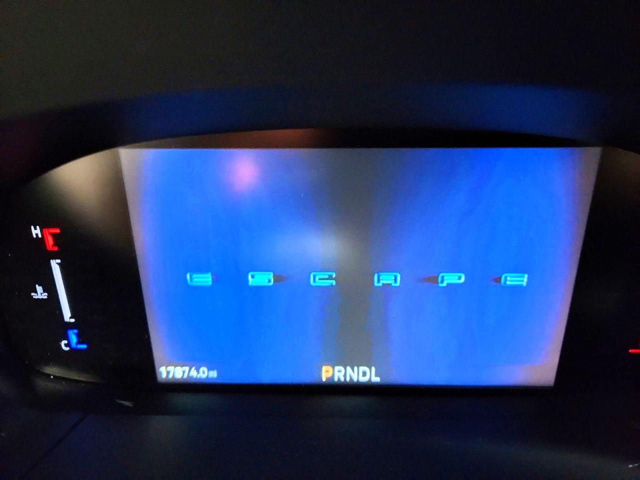 2025 FORD ESCAPE ST LINE photo 17