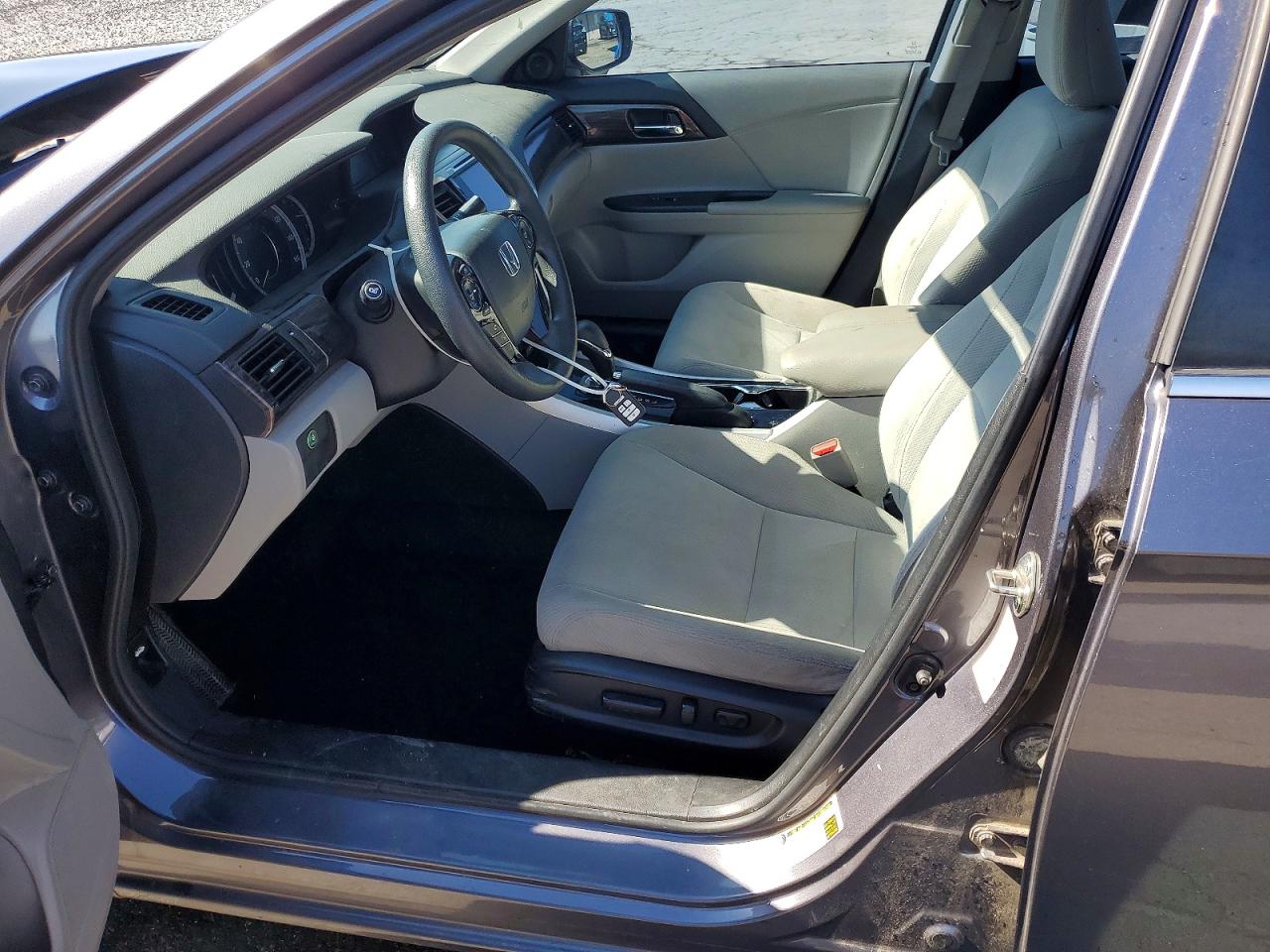 2016 HONDA ACCORD EX photo 19