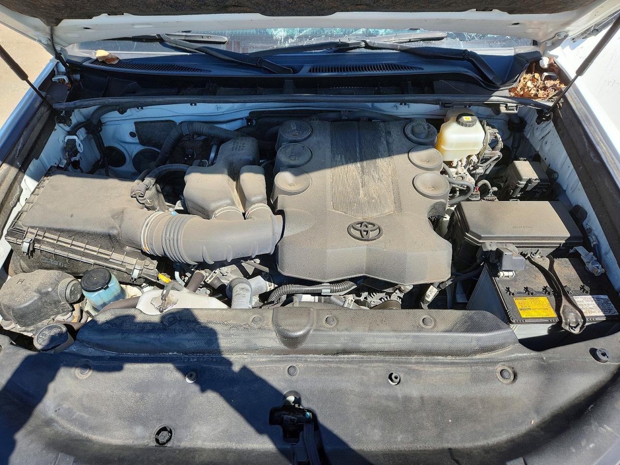 2022 TOYOTA 4RUNNER SR5 photo 34