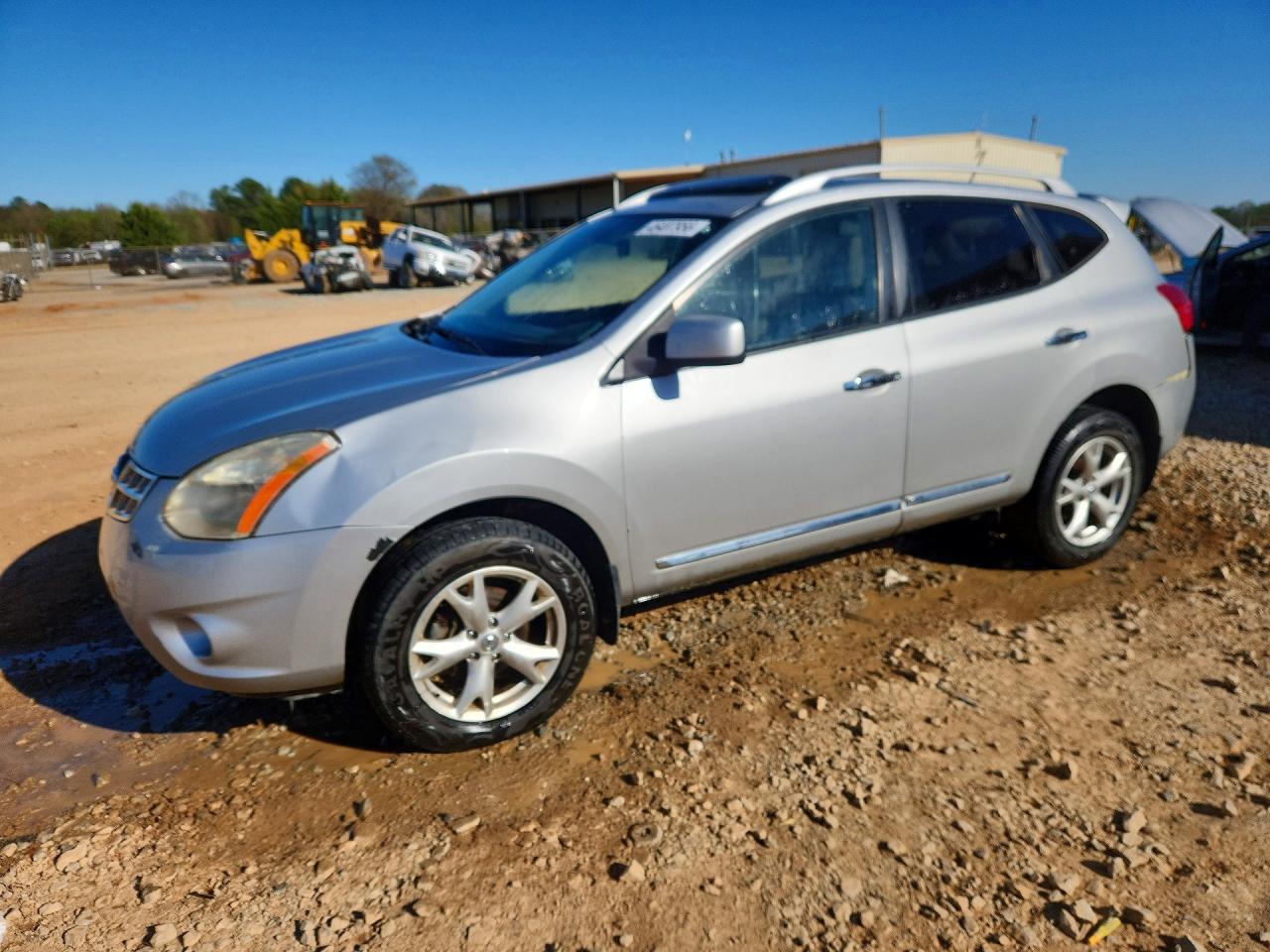 2011 NISSAN ROGUE
