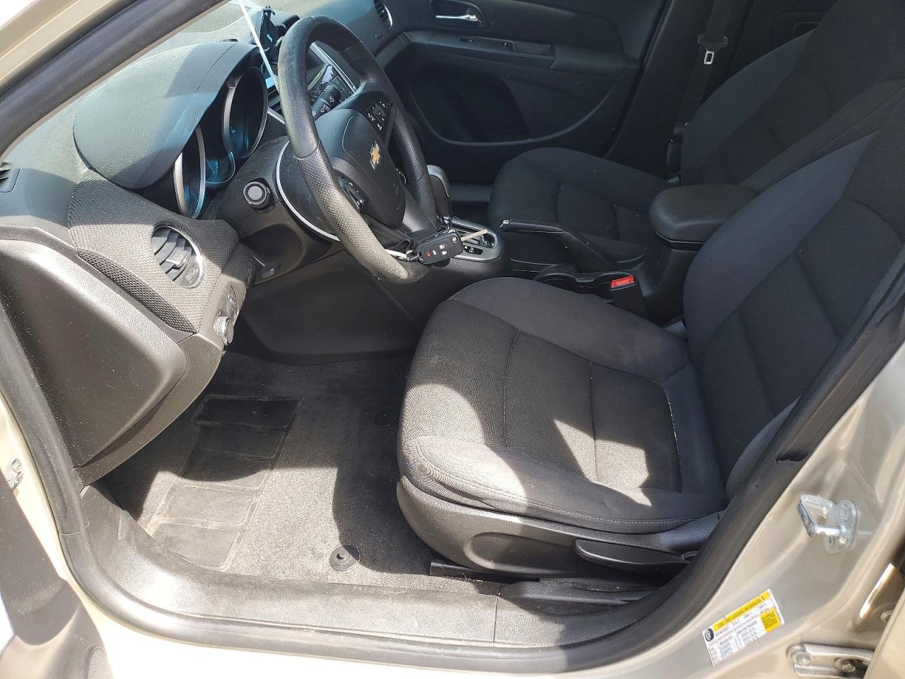 2015 CHEVROLET CRUZE LT photo 13