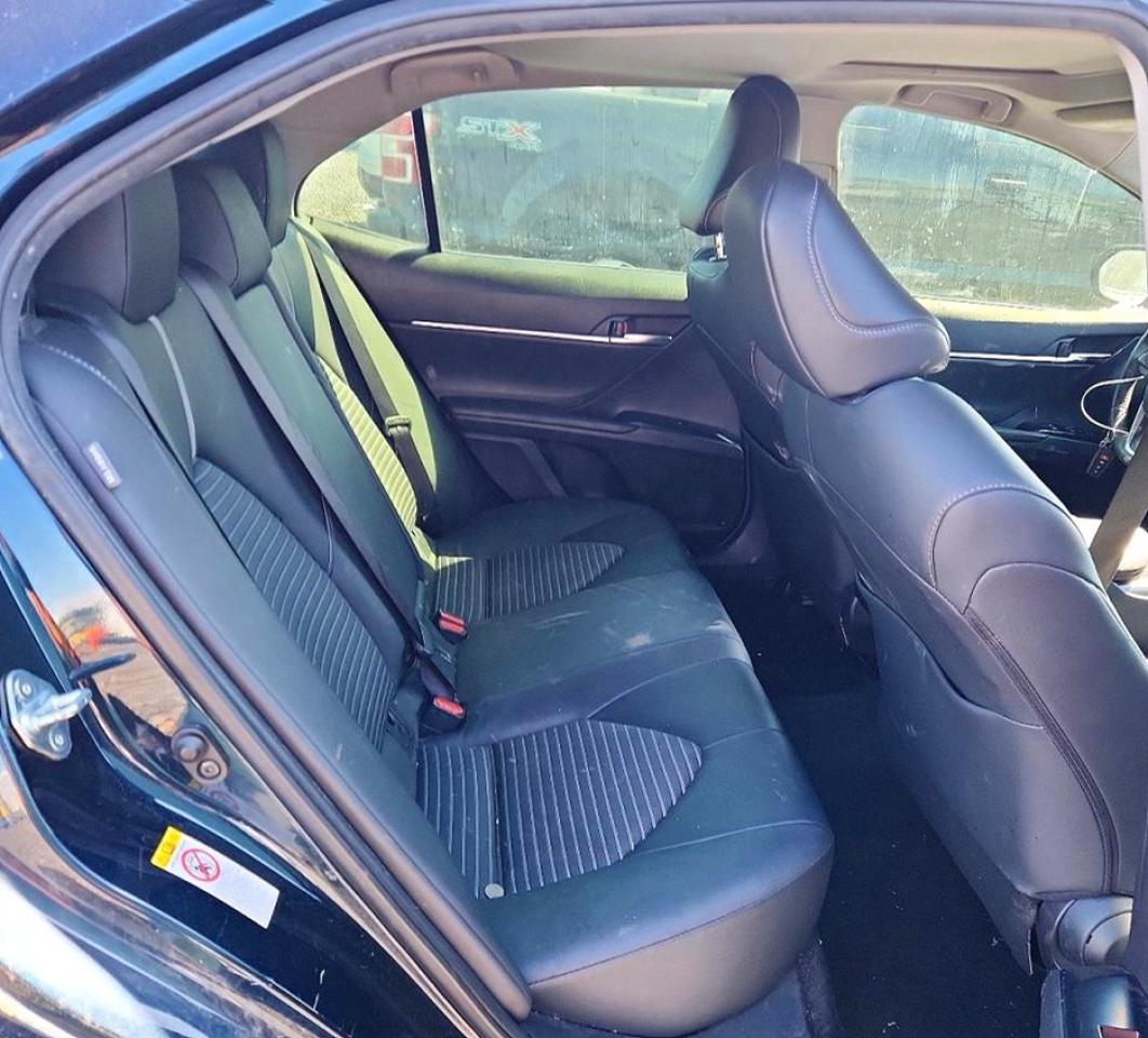 2018 TOYOTA CAMRY SE photo 19