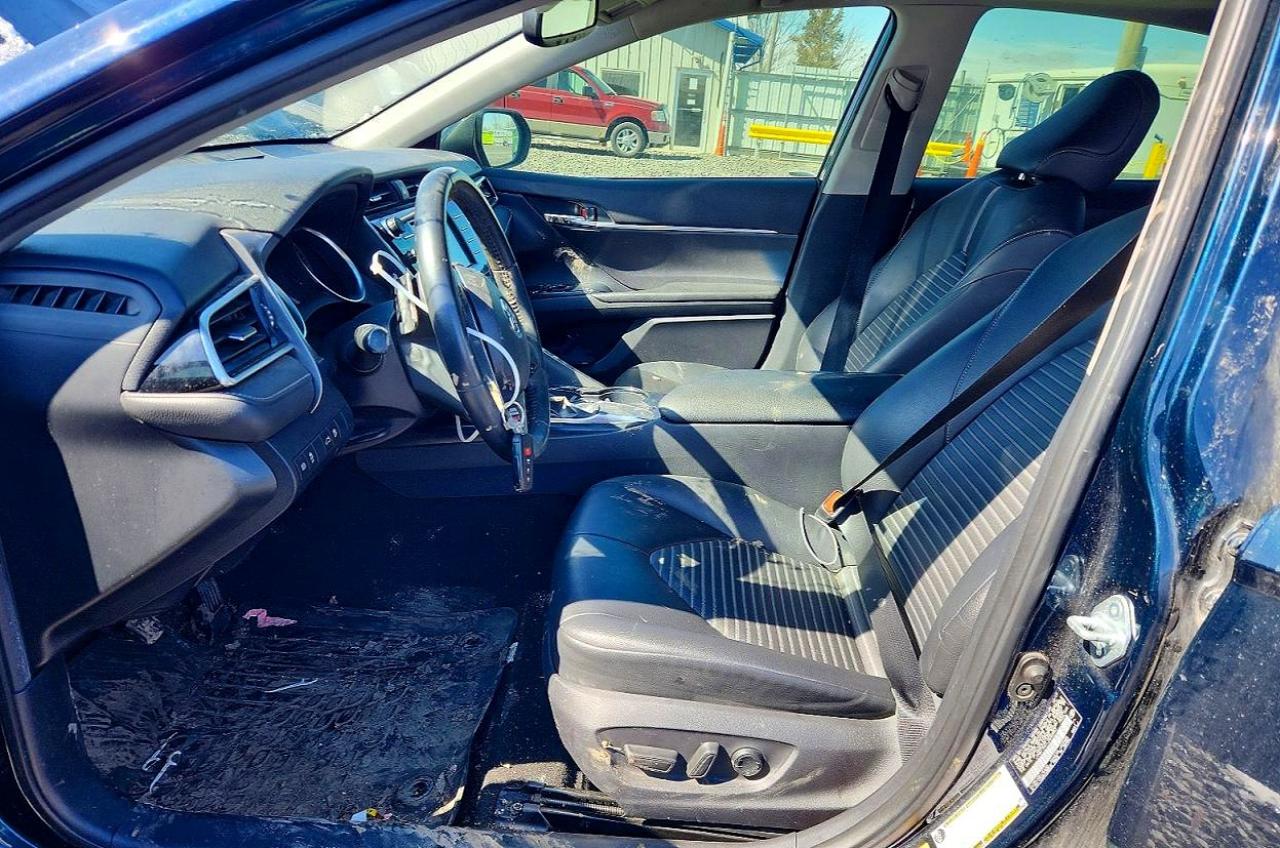 2018 TOYOTA CAMRY SE photo 13