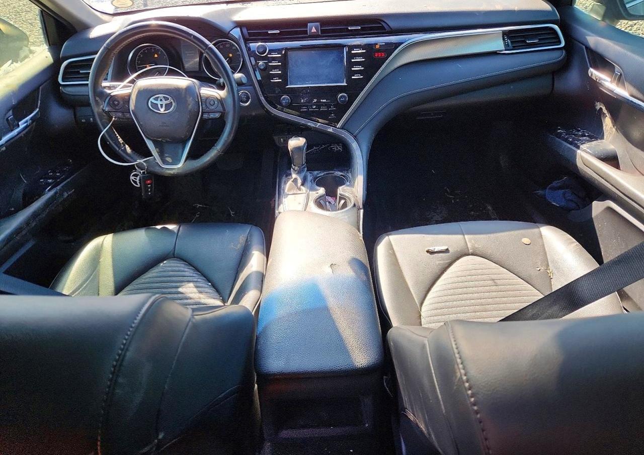 2018 TOYOTA CAMRY SE photo 15