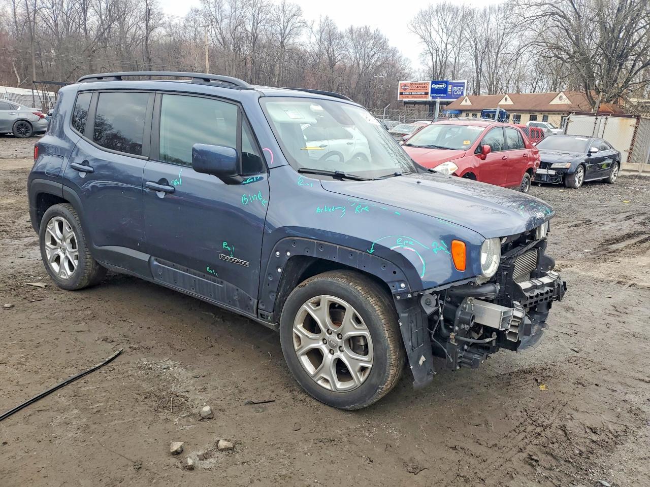 2019 JEEP RENEGADE LATITUDE photo 4