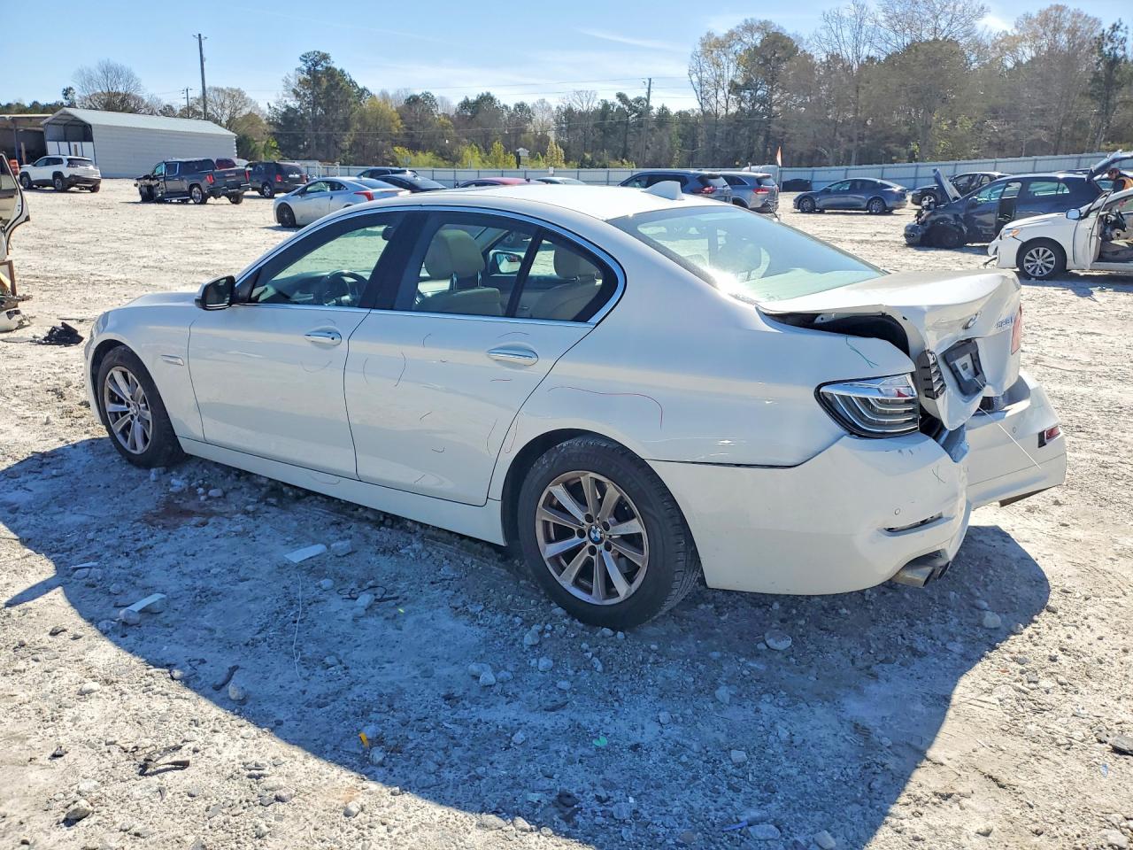 2015 BMW 528 I photo 2