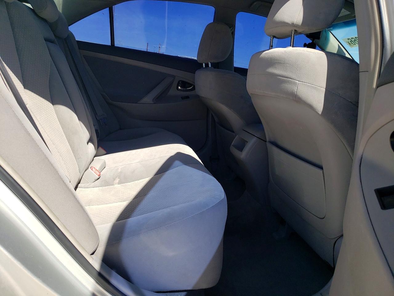 2008 TOYOTA CAMRY LE photo 10