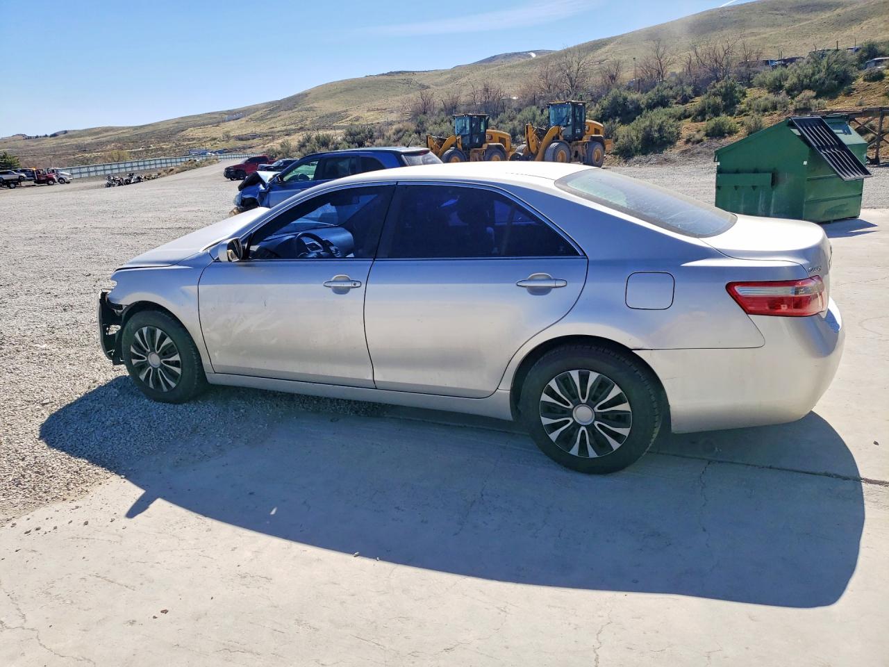 2008 TOYOTA CAMRY LE photo 2