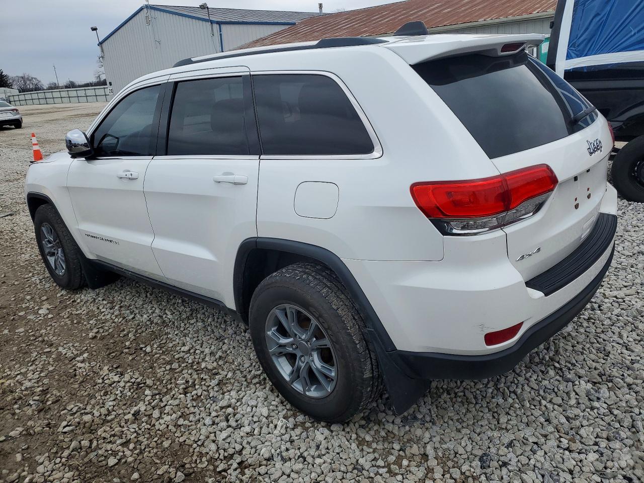 2014 JEEP GRAND CHEROKEE LAREDO photo 3