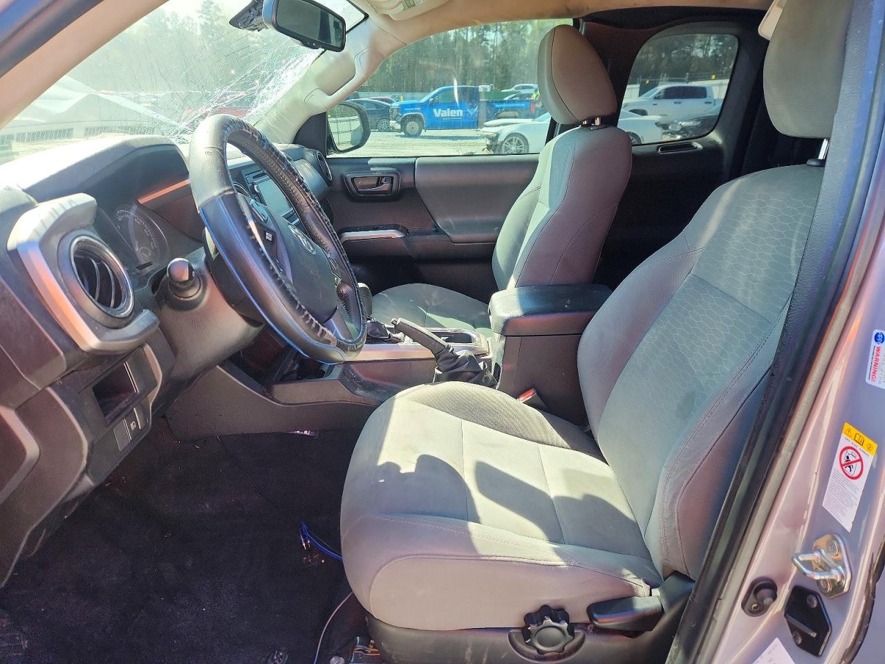 2019 TOYOTA TACOMA SR5 V6 photo 7