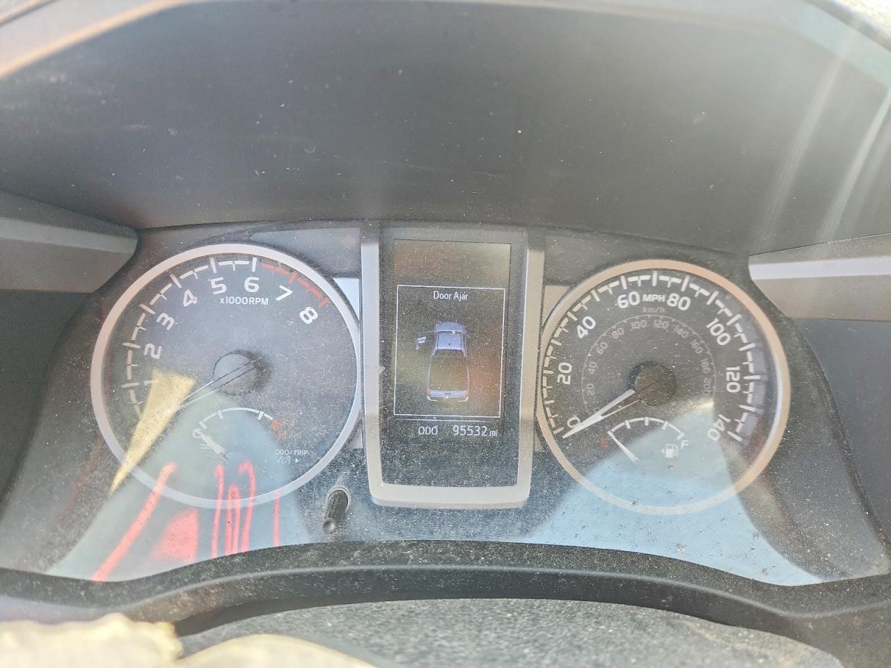 2019 TOYOTA TACOMA SR5 V6 photo 9