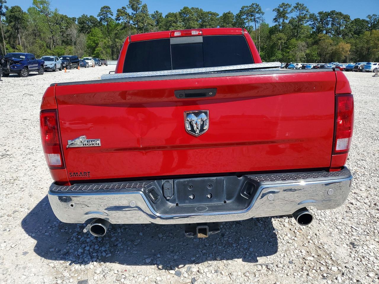 2018 RAM 1500 SLT photo 6