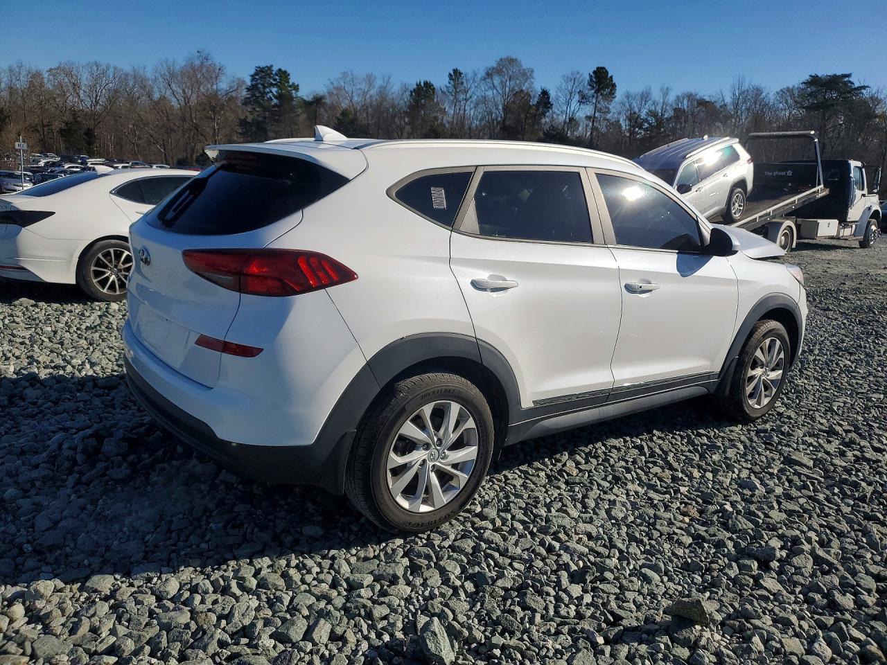 2019 HYUNDAI TUCSON VALUE photo 3