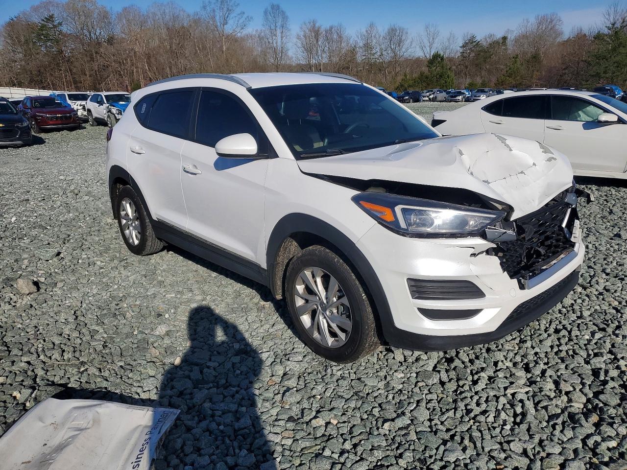 2019 HYUNDAI TUCSON VALUE photo 4