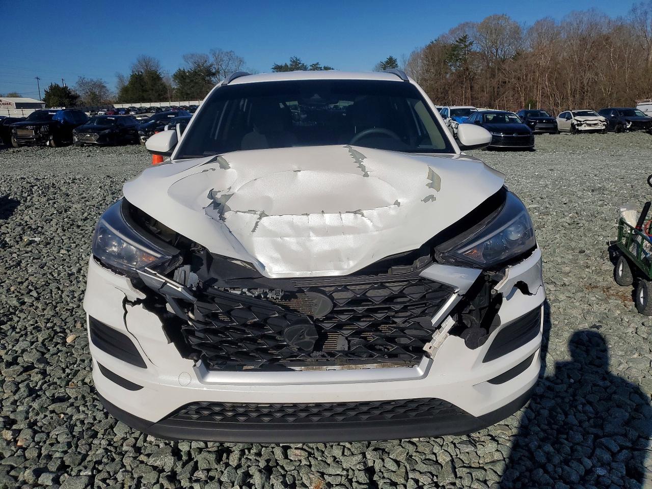 2019 HYUNDAI TUCSON VALUE photo 5