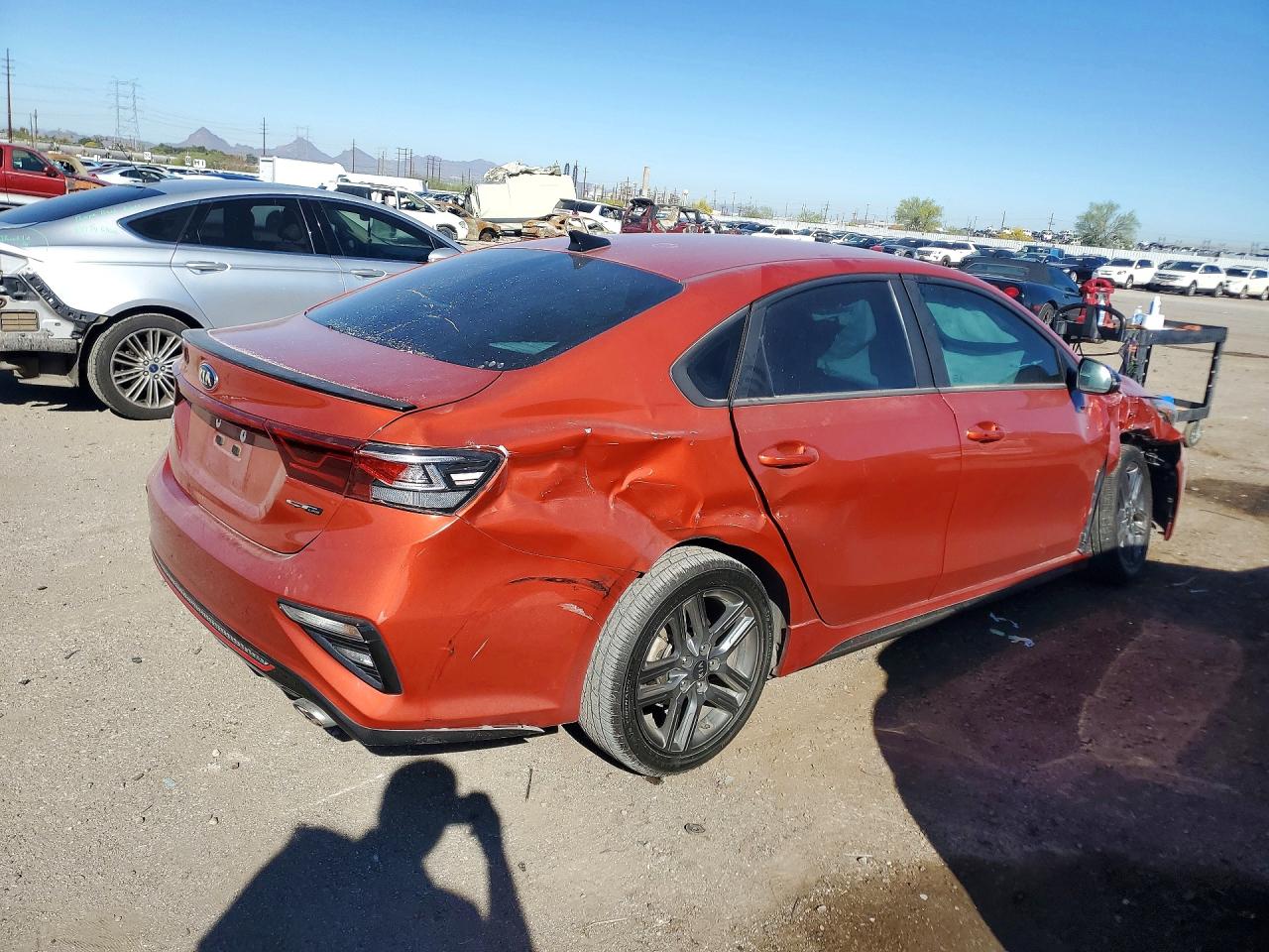 2020 KIA FORTE GT LINE photo 3