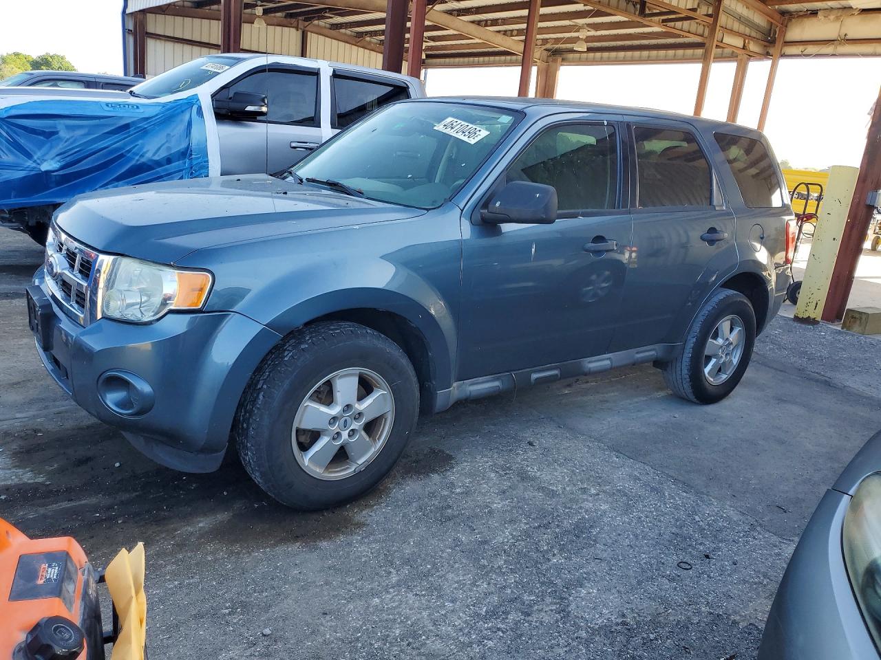 2010 FORD ESCAPE