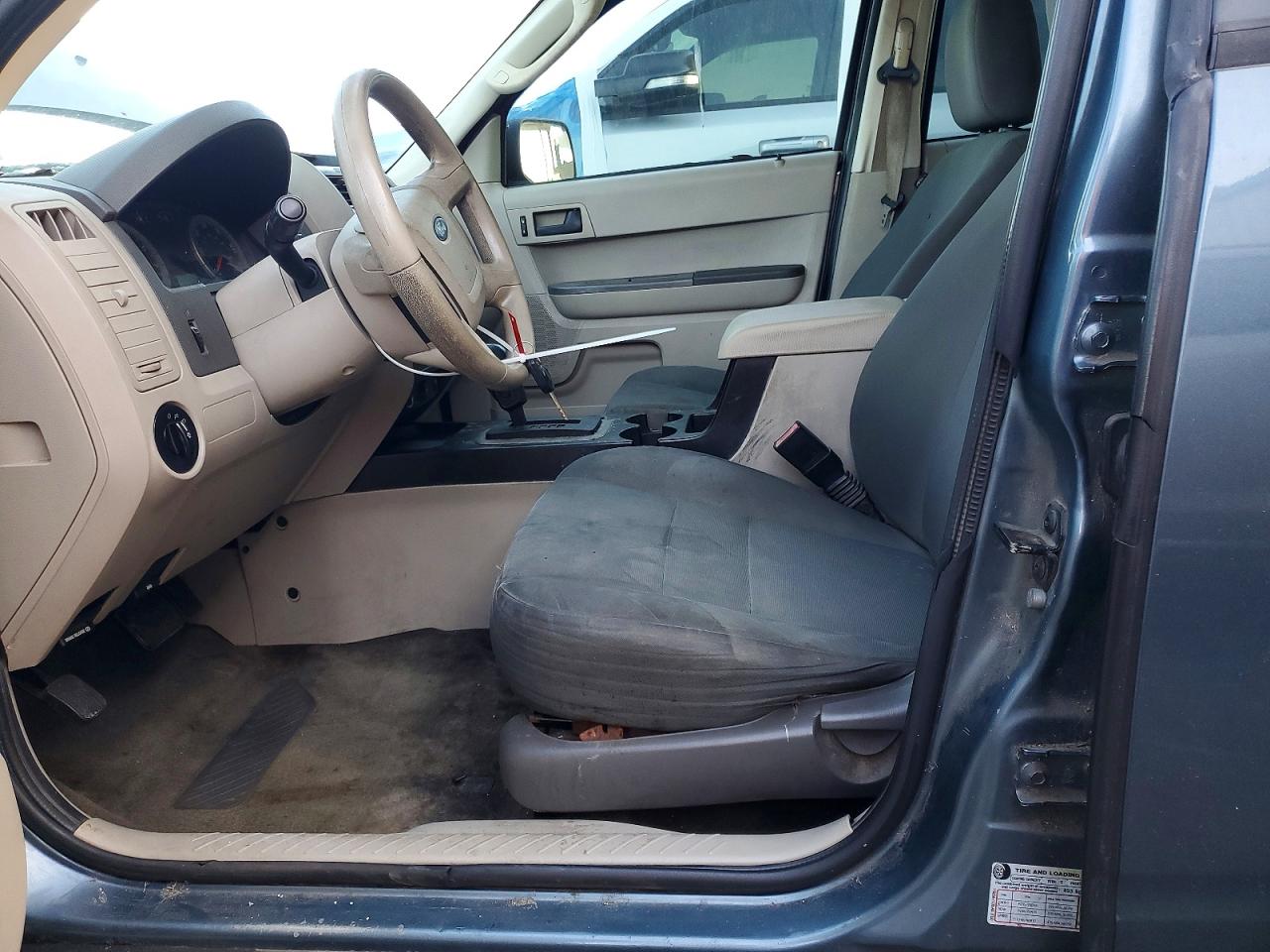 2010 FORD ESCAPE XLS photo 13