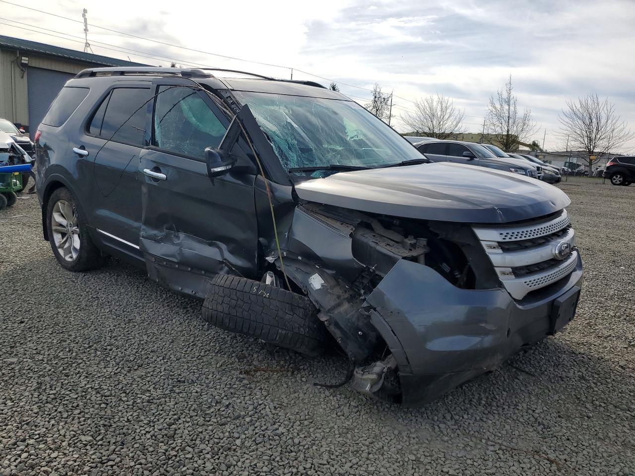 2015 FORD EXPLORER XLT photo 7