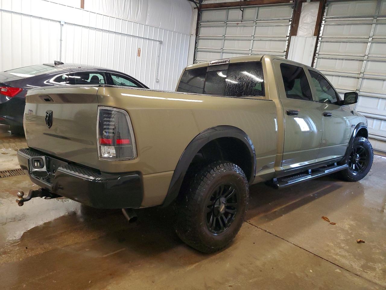 2015 RAM 1500 ST photo 5