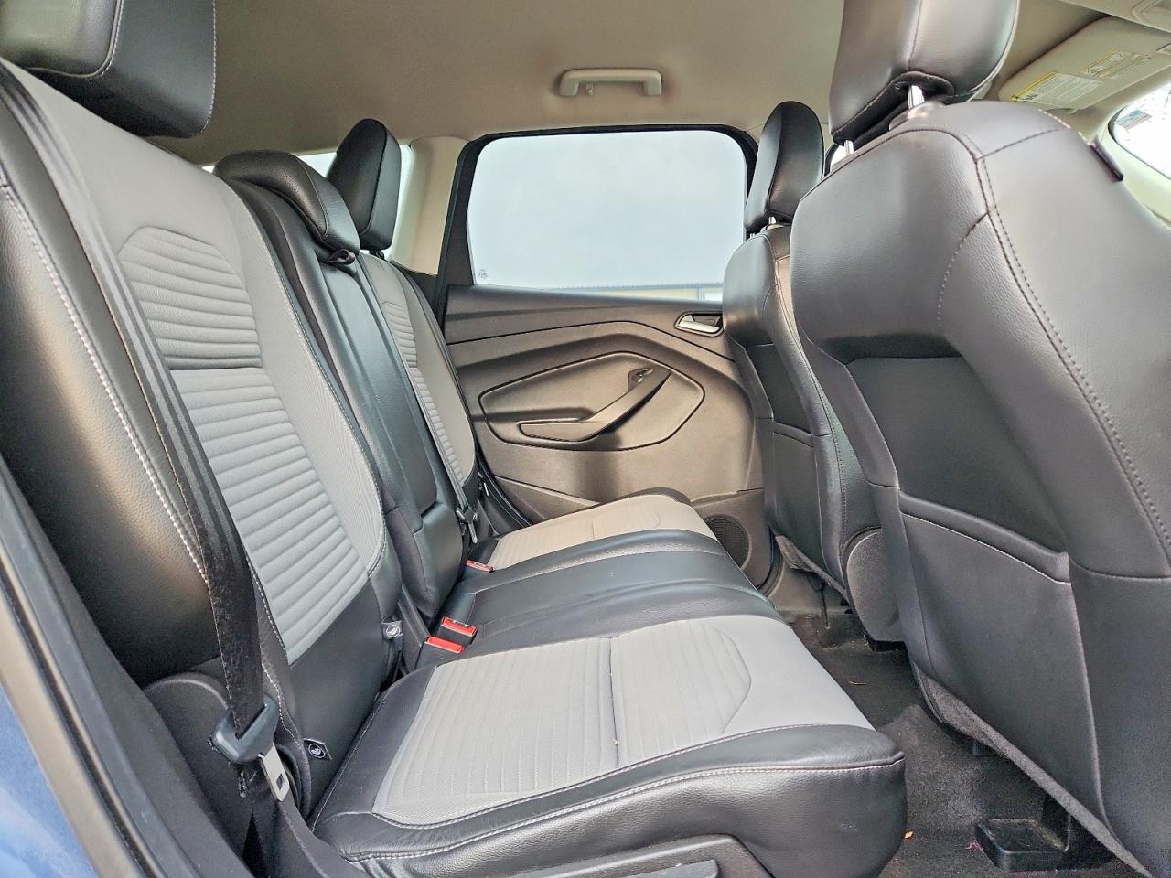 2018 FORD ESCAPE SE photo 21