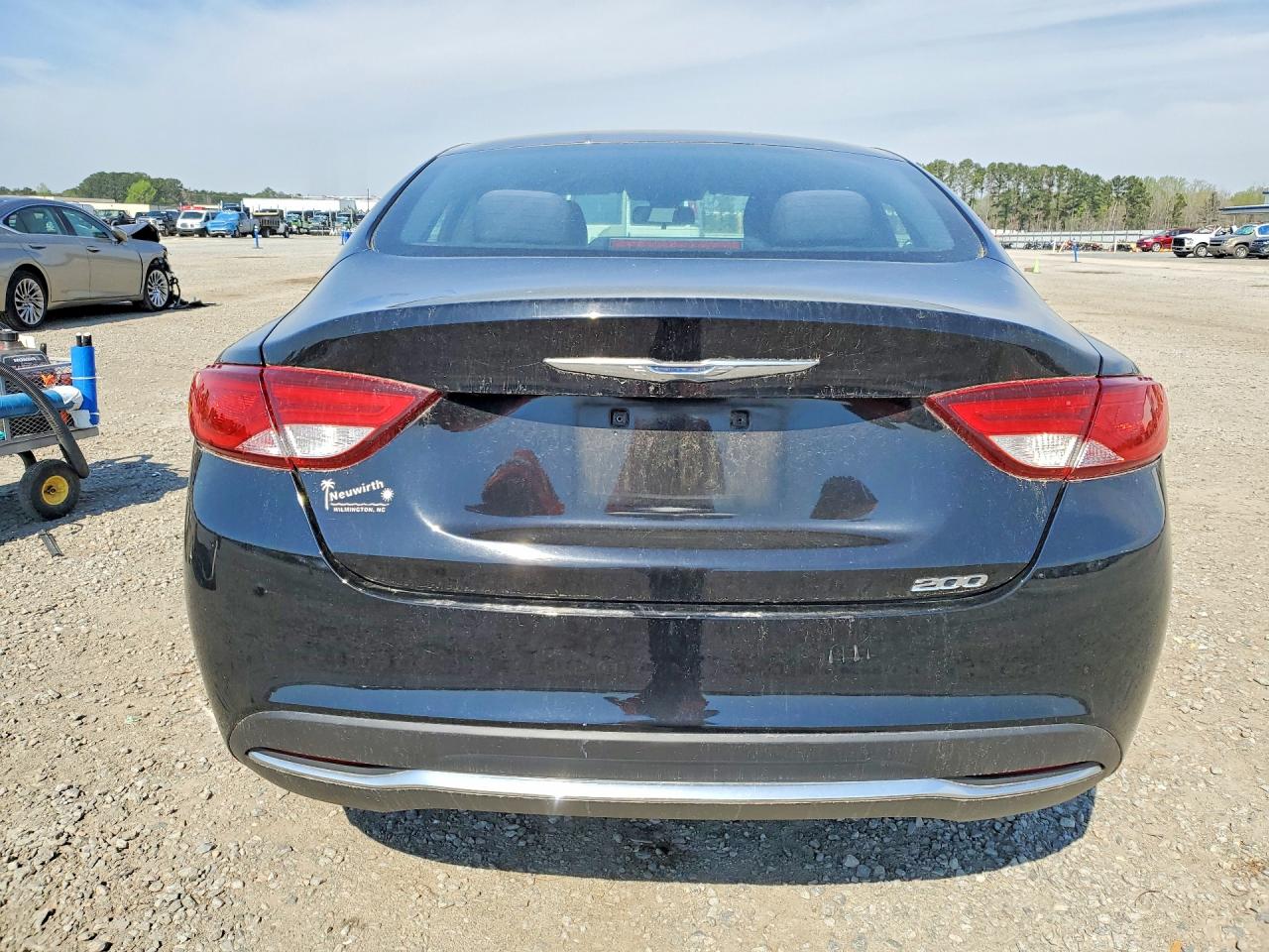 2015 CHRYSLER 200 LIMITED photo 11
