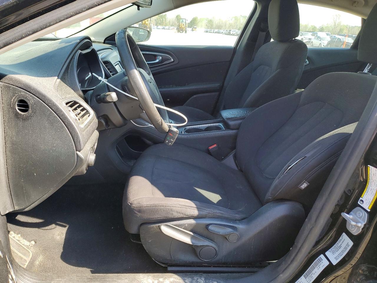 2015 CHRYSLER 200 LIMITED photo 13
