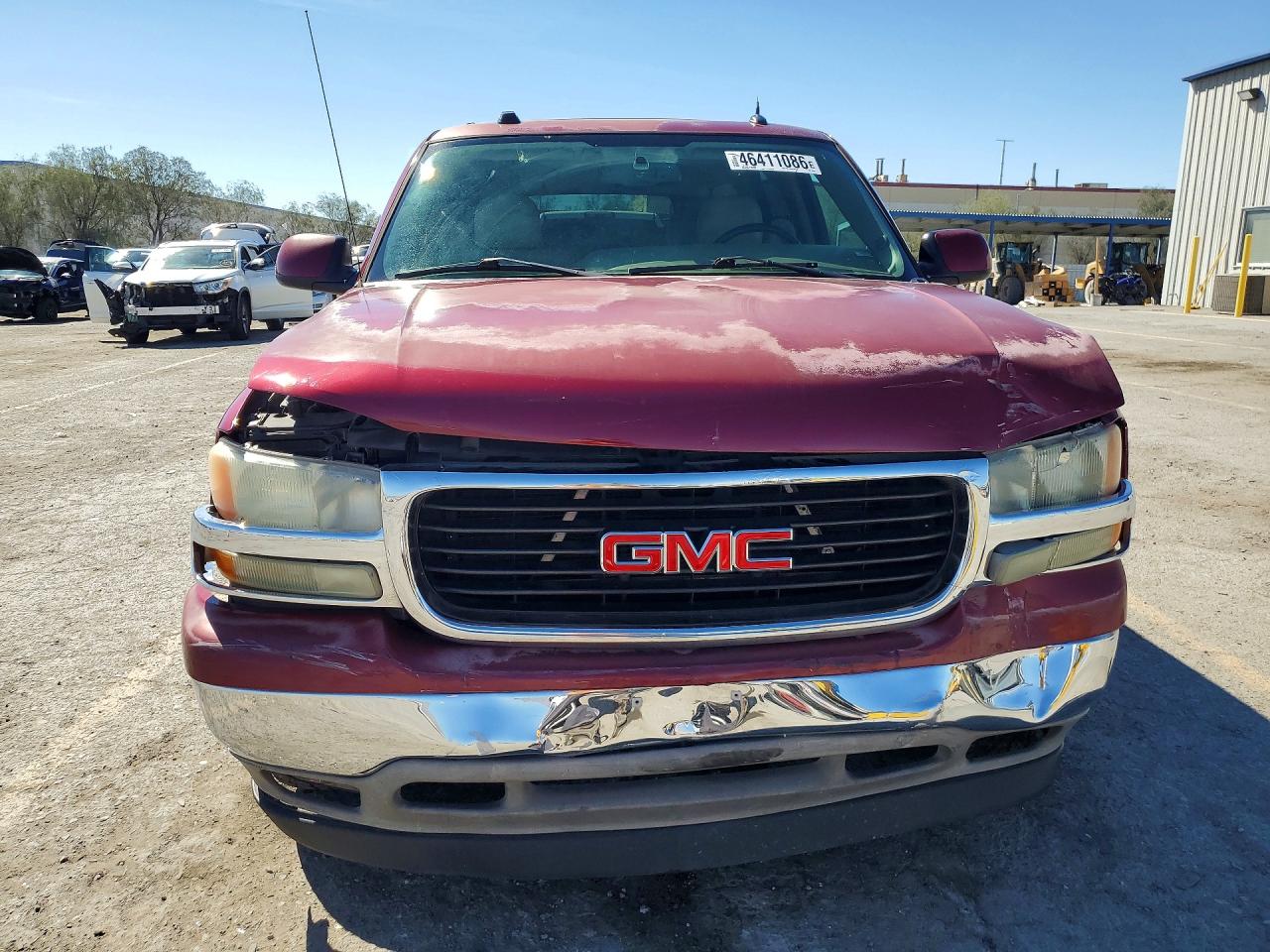 2005 GMC YUKON XL C1500 photo 5