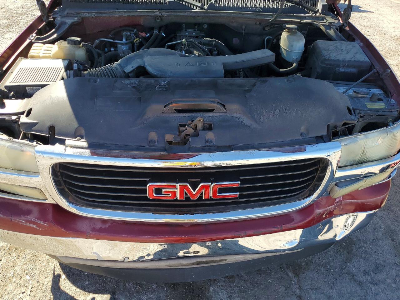 2005 GMC YUKON XL C1500 photo 12