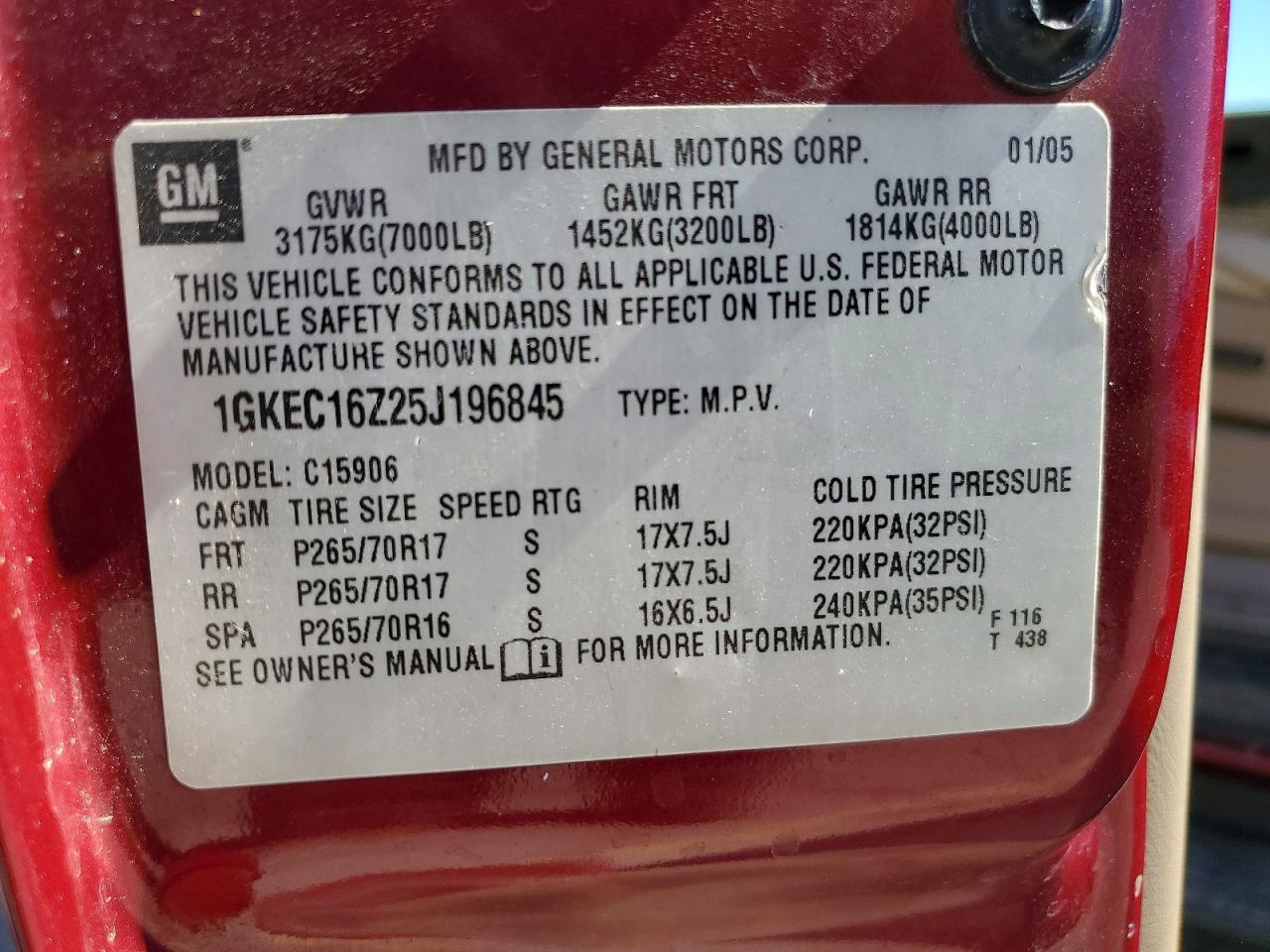 2005 GMC YUKON XL C1500 photo 13